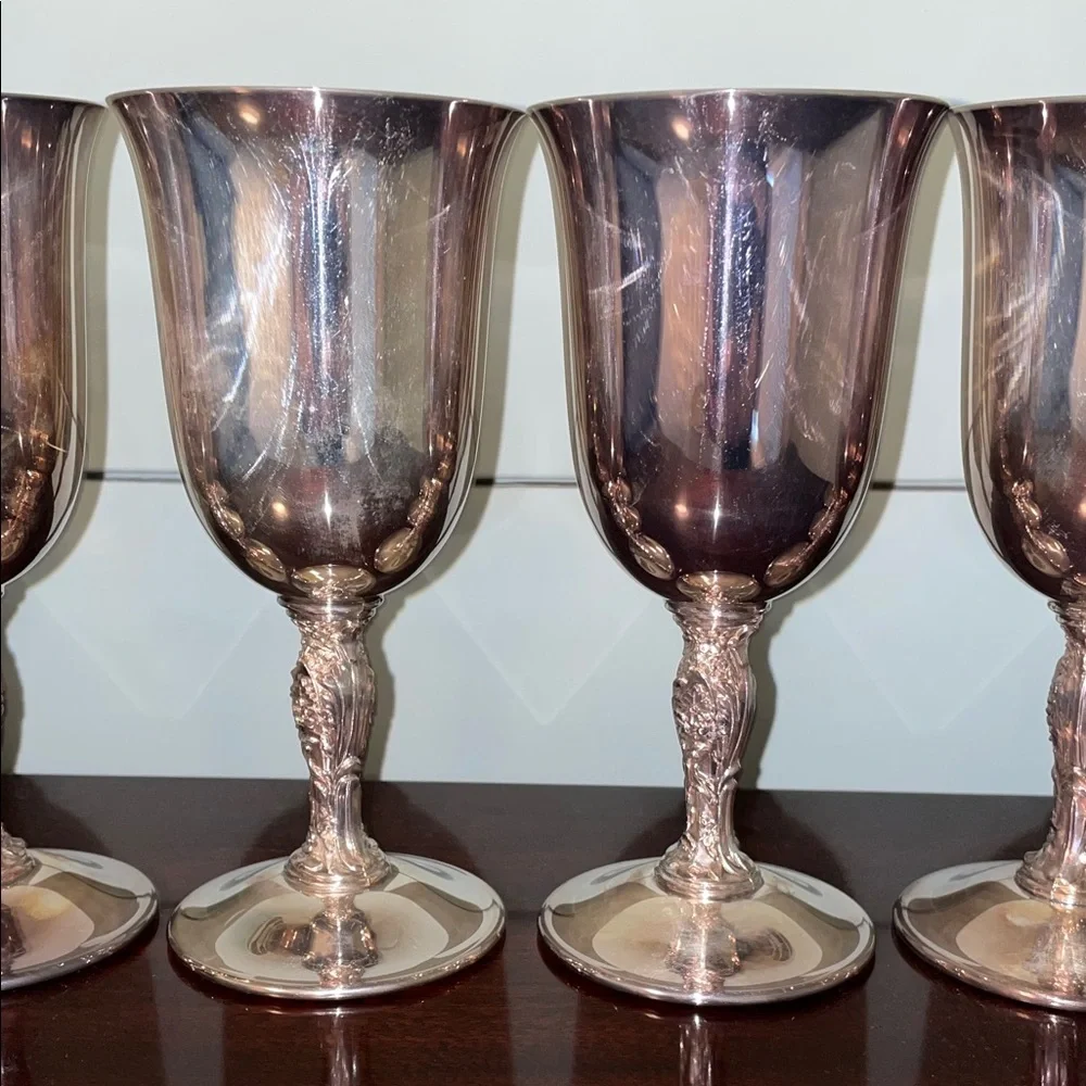 Vintage Wm Rogers Silver Plate Floral Stem Goblets - Pair of 8 - Picture 2 of 7